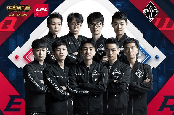 的表现自然 的表现自然