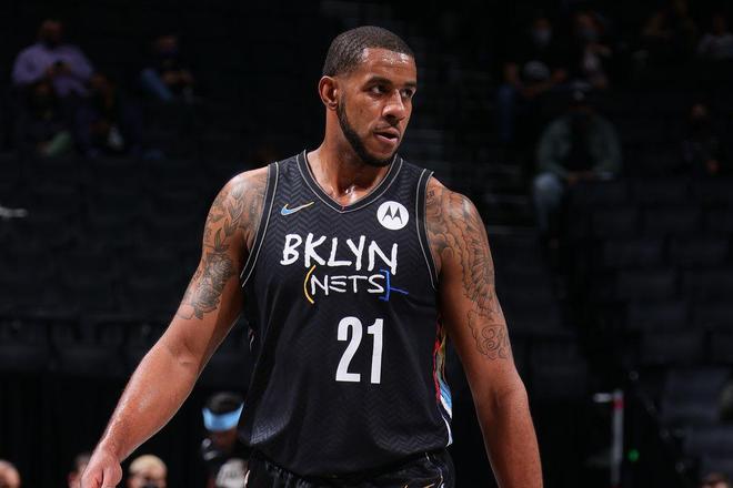 人拍案叫绝 人拍案叫绝