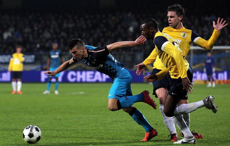 毕竟每一个 毕竟每一个